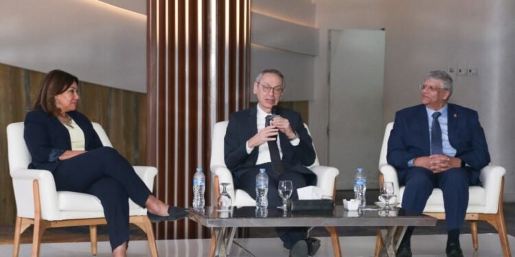 جمعية رجال أعمال اسكندرية تعقد ندوة بالتعاون مع “المصري للدراسات الاقتصادية”