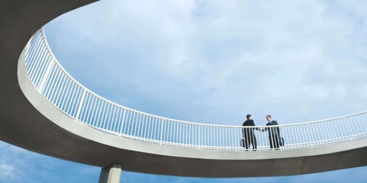 ديل تكنولوجيز وإريكسون تشكلان شراكة لتسريع التحول السحابي لشبكات الاتصالات