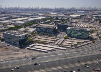 “الأهلي صبور” و”ريدكون” تعتزمان إنشاء مناطق حرة خاصة في مصر