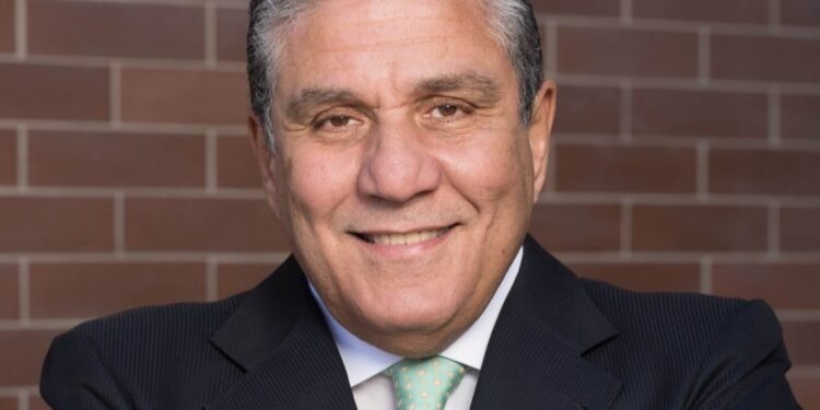 إيرادات سي آي كابتال ترتفع 79% إلى 2.9 مليار جنيه في الربع الأول من 2024