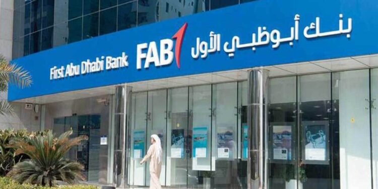بنك أبو ظبي الأول يسجل 1.13 مليار دولار أرباح في الربع الأول من 2024