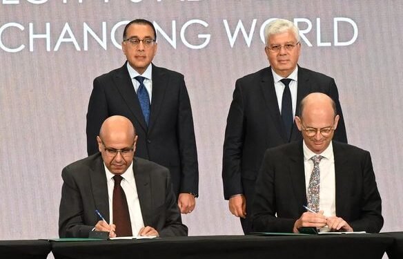 رئيس الوزراء يشهد توقيع اتفاقية لإنشاء مركز دولي للهيدروجين الأخضر