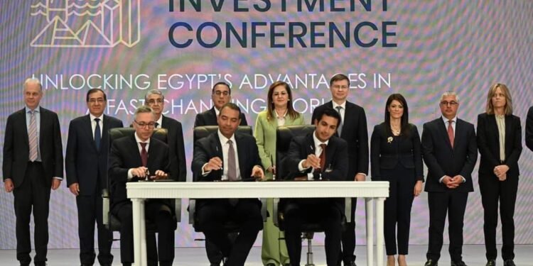 توقيع اتفاقية لإنتاج الهيدروجين الأخضر بالسخنة بقدرة 100 ميجاوات