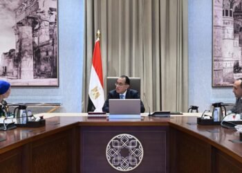 رئيس الوزراء يؤكد أهمية التحول الأخضر ودوره في دعم القطاعات المختلفة