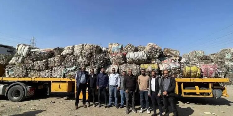 3 شركات تجمع 500 طن من عبوات المشروبات الكرتونية لتشغيل خطوط إعادة التدوير