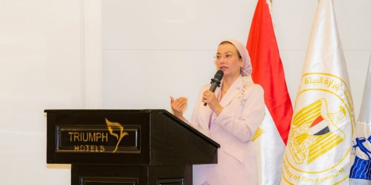 البيئة تعقد حوارًا وطنيًا لتسريع تنفيذ مبادرة 100مليون شجرة