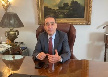 أبو المكارم: 6 مطالب للتصديري للصناعات الكيماوية منها الغاز لمصانع الأسمدة