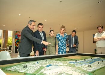 العاصمة الإدارية الجديدة تستقبل رئيس بلدية جارسيا المكسيكية 