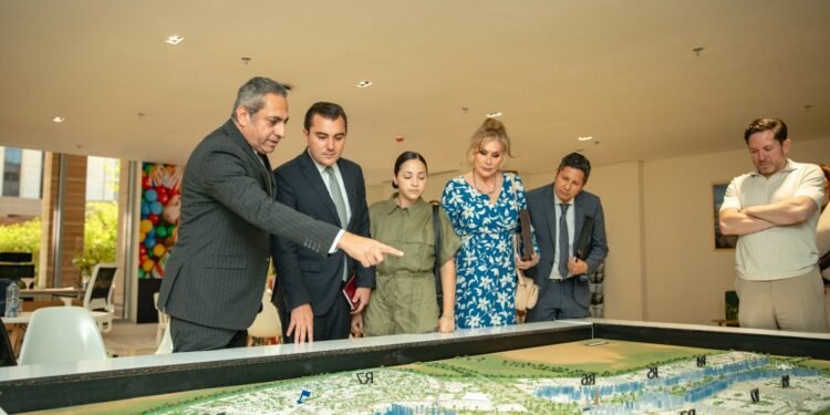 العاصمة الإدارية الجديدة تستقبل رئيس بلدية جارسيا المكسيكية 