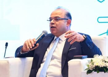 محمد فريد: 3 مسارات متكاملة تنفذها الهيئة لتعزيز التنمية المستدامة ومكافحة تغير المناخ