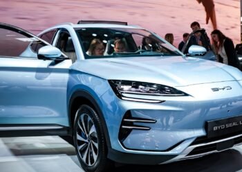 “بي واي دي” الصينية تخطط لبناء مصنع للسيارات الكهربائية بمليار دولار في تركيا