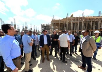 وزير الإسكان يتفقد الموقف التنفيذى لوحدات “سكن لكل المصريين” بمدينة برج العرب الجديدة
