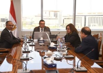 وزير الإسكان يتابع موقف تنفيذ الوحدات السكنية ضمن المبادرة الرئاسية “سكن لكل المصريين”