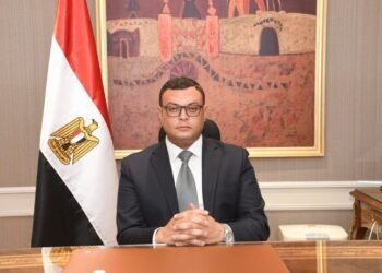 وزير الإسكان يٌصدر 19 قراراً بشأن إزالة مخالفات البناء والتعديات ببعض المدن الجديدة