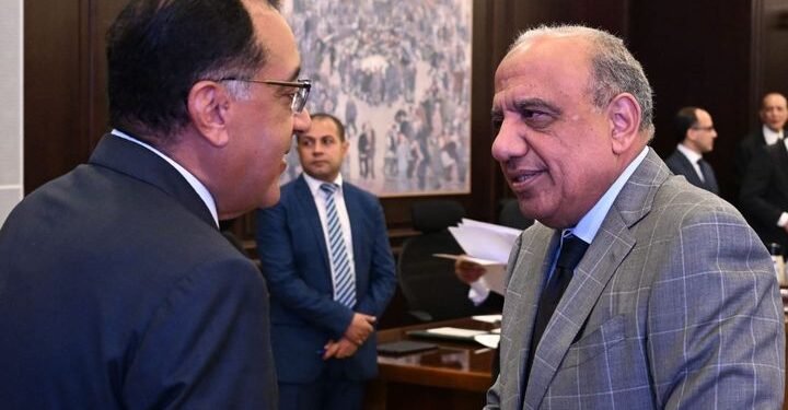 عصمت: 45 ألف ميجا وات حجم طاقة إنتاجية مستهدفة من مشروعات الطاقة المتجددة