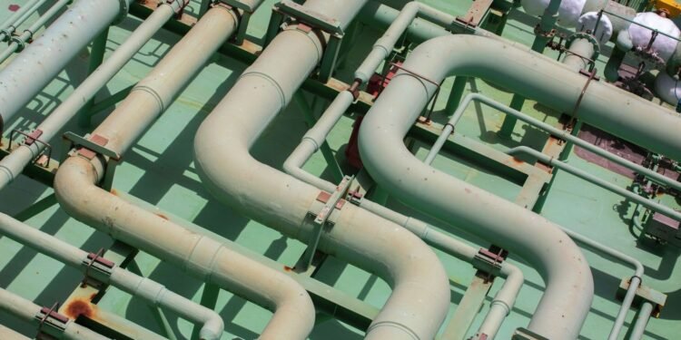 هل الغاز الطبيعي طاقة انتقالية أم فخ وقود أحفوري؟