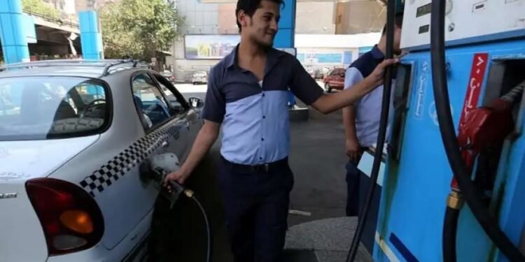 مصر تتوقع توفير 36 مليار جنيه بعد زيادة أسعار الوقود بنسب وصلت إلى 15%