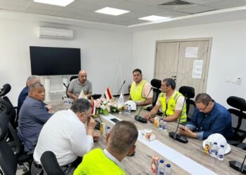 وزير الكهرباء