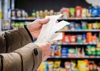 في استطلاع لـ”استدامة”: محللون يؤكدون ارتفاع معدل التضخم بعد زيادة أسعار المحروقات