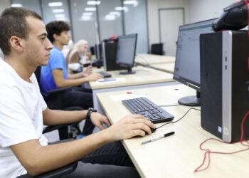 مكتب التنسيق: تسجيل 65 ألف طالب وطالبة في اختبارات القدرات للثانوية العامة المصرية