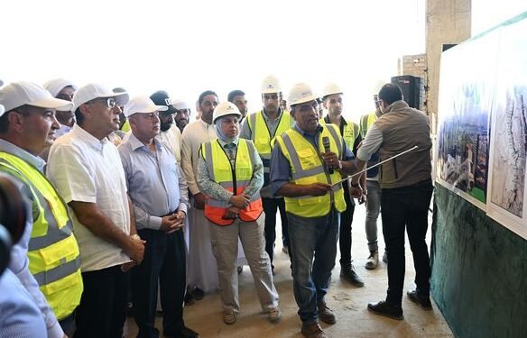 مدبولي: نحرص على التوسع فى مشروعات النقل الذكى المستدام بأنحاء الجمهورية