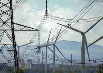 زيادة أسعار الكهرباء في بريطانيا اعتباراً من أكتوبر المقبل