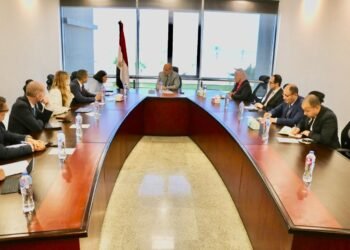 الكهرباء: نتوسع فى الاعتماد على الطاقات المتجددة لخفض استهلاك الوقود وتقليل انبعاثات الكربون