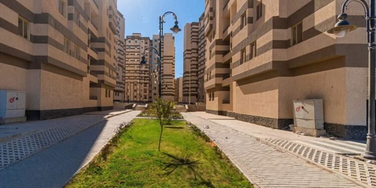 وزير الإسكان