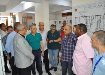 وزير الكهرباء