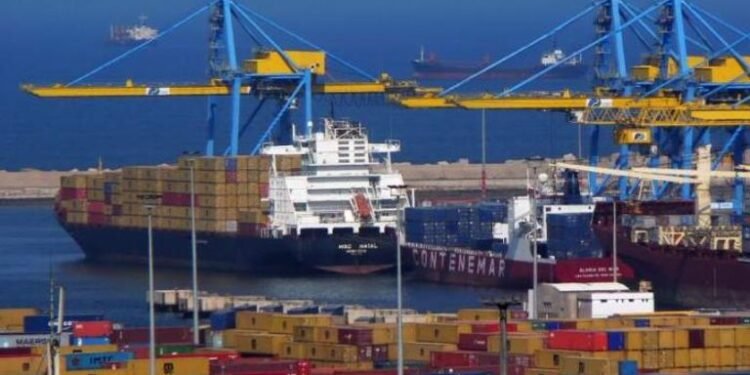 مصر تعمل على فتح أسواق جديدة لصادراتها في آسيا