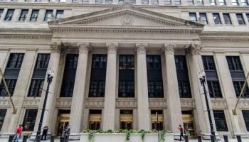 توقعات بتخفيض أسعار الفائدة فى إجتماع الفيدرالي الأمريكي القادم