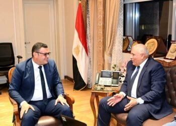 وزير الإسكان 60 مشروعا تنمويا بتكلفة 6.47 مليار جنيه لخدمة أهالى الوادى الجديد