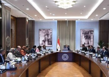 رئيس الوزراء يتابع مستجدات المرحلة الأولى من مشروع رأس الحكمة