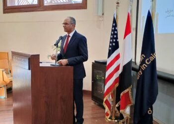 إسماعيل يشهد حفل ختام و تسليم شهادات البرنامج التدريبي لرفع قدرات المهندسين