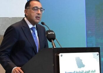 رئيس الوزراء يبحث سبل تعزيز التعاون الاقتصادي مع السعودية