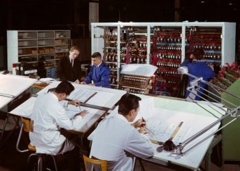 كونتاكتور TeSys.. مفتاح التحول نحو صناعة أكثر استدامة وكفاءة