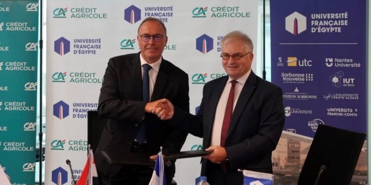 بنك كريدي أجريكول مصر يوقع شراكة مع الجامعة الفرنسية في مصر