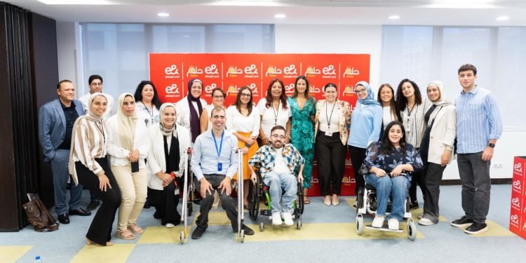 “إي آند مصر” راعيًا وشريكًا تكنولوجيًا لمؤسسة “حلم”من أجل بناء مجتمع أكثر شمولية