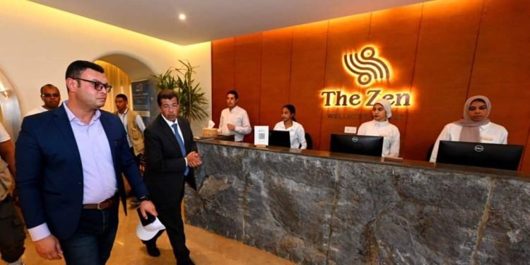 وزير الإسكان يتابع تشغيل مشروع “The Zen” للسياحة العلاجية والاستشفائية بأسوان الجديدة