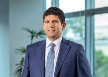 راية القابضة تستهدف زيادة حاصلاتها من النقد الأجنبي عبر تنفيذ توسعات عالمية