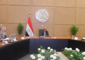 وزير الكهرباء: مستمرون فى خطة خفض الفقد ومنع سرقة التيار ورفع كفاءة التشغيل