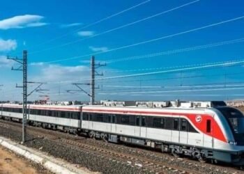 النقل تعلن مواعيد خطوط مترو الإنفاق والقطار الكهربائي الخفيف LRT