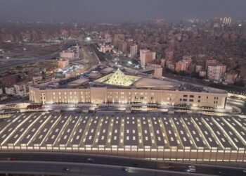 افتتاح محطة قطارات صعيد مصر ببشتيل: إضافة جديدة لتاريخ حسن علام الثري