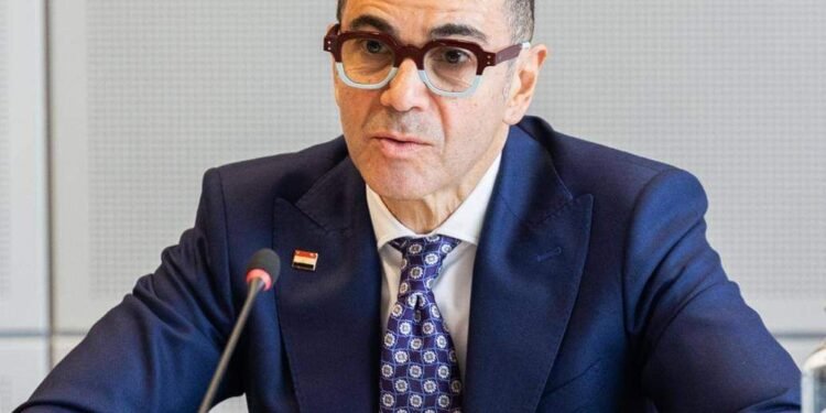 الاستثمار  : 32.6 مليار يورو حجم التبادل التجاري مع الاتحاد الأوربي خلال عام 2023