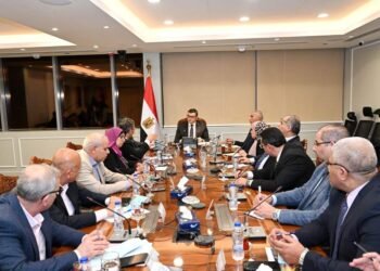 الشربيني يصدر حزمة من التكليفات لمسئولى الهيئة لدفع معدلات التنمية بالمدن الجديدة