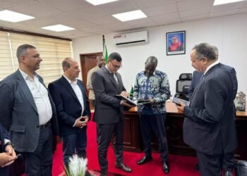 وزير الإسكان يستعرض تنسيقات احتفالية تشغيل مشروع سد ومحطة “جوليوس نيريري” الكهرومائية