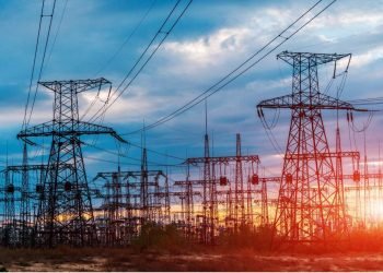 بلومبرغ : أسعار الكهرباء الأوروبية تهبط دون الصفر بفضل الطاقة الشمسية