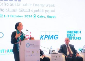 وزيرة البيئة تشارك في افتتاح النسخة الثانية لأسبوع القاهرة للطاقة المستدامة