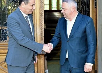 وزير الزراعة يبحث مع نظيره الروماني تكثيف سبل التعاون بين البلدين في القطاع الزراعي