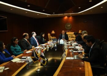 الرقابة المالية: نرحب بالشراكة مع البنك الآسيوي لتسريع وتيرة تفعيل سوق الكربون الطوعي